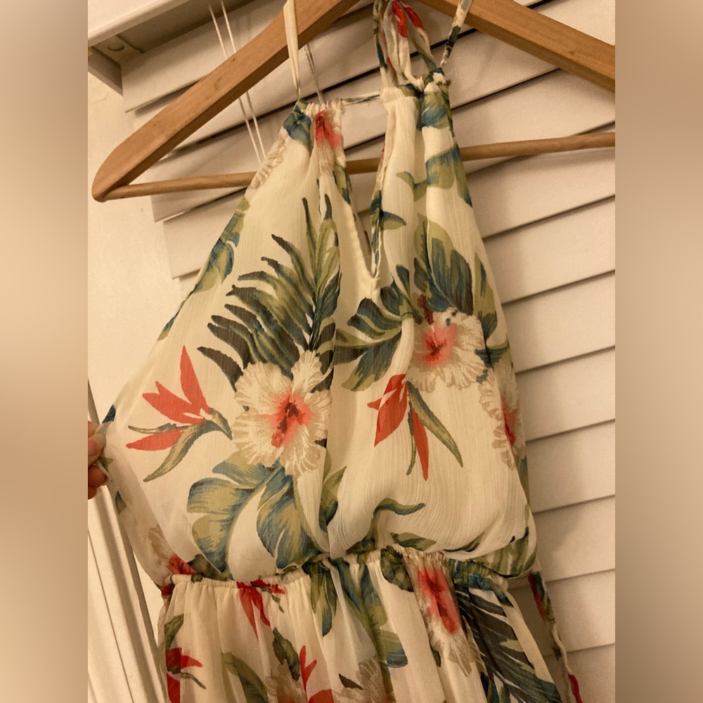 Hollister maxi dress XS